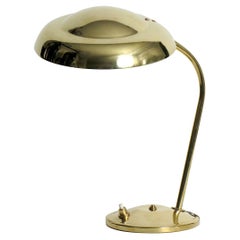 Lampada da tavolo francese di metà secolo in ottone