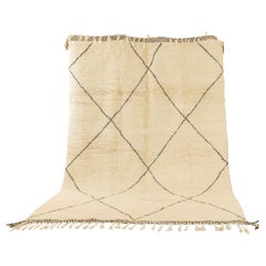 Contemporary Beni Ourain Moroccan Berber Rug classic boho design Atlas Mountains