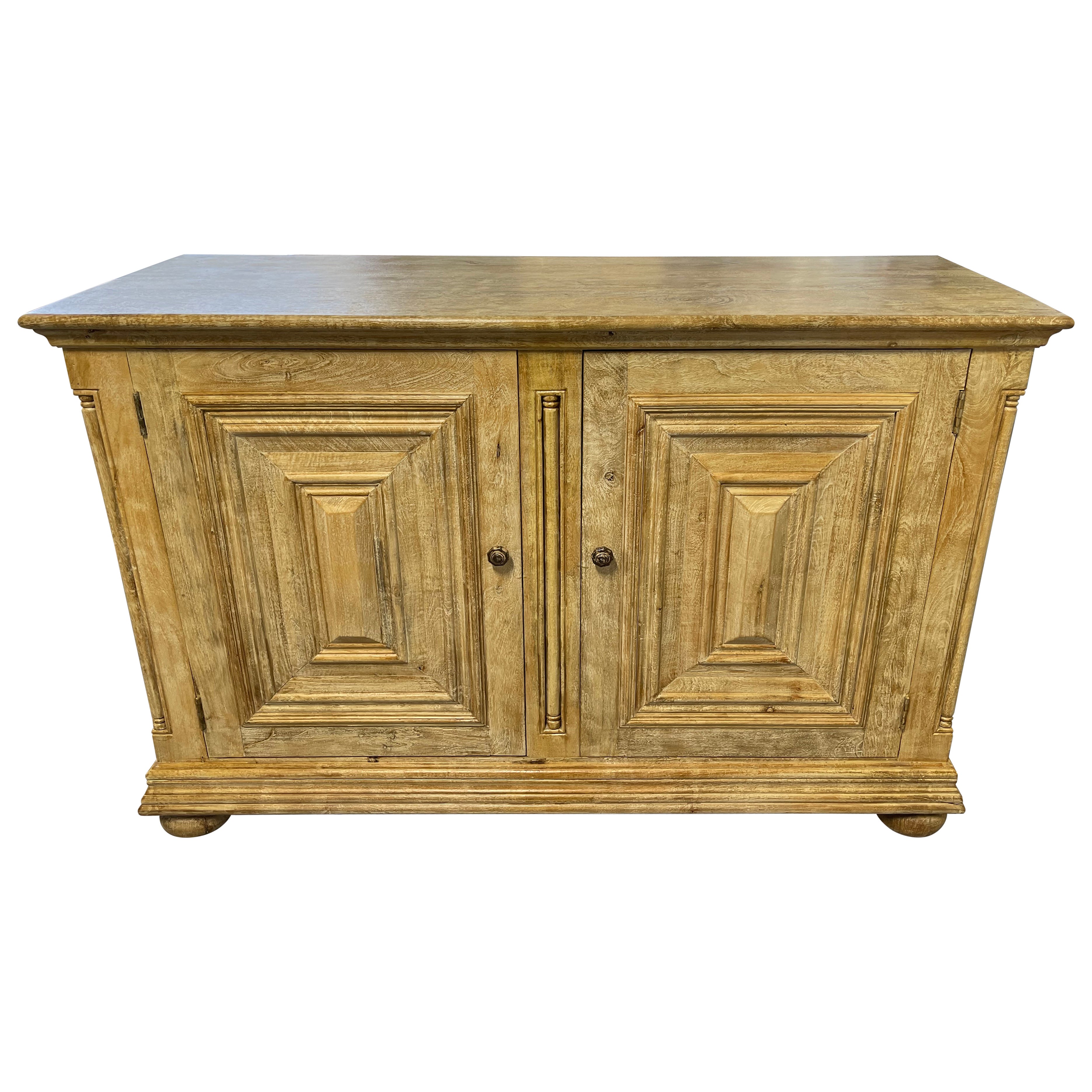 Console ou crédence à deux portes en pin lavé jaune, 21e siècle en vente