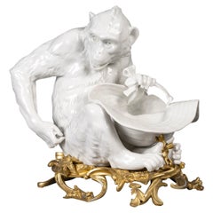 Antique "Laughing Monkey" Zoomorphic Porcelain Figure Vide-poche, circa 1870