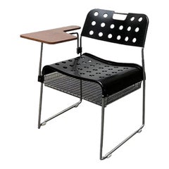 Chaise Omkstack de Rodney Kinsman pour Bieffeplast