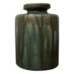 Vase en poterie Studio Minimaliste du milieu du siècle par Rolf Weber, années 1960