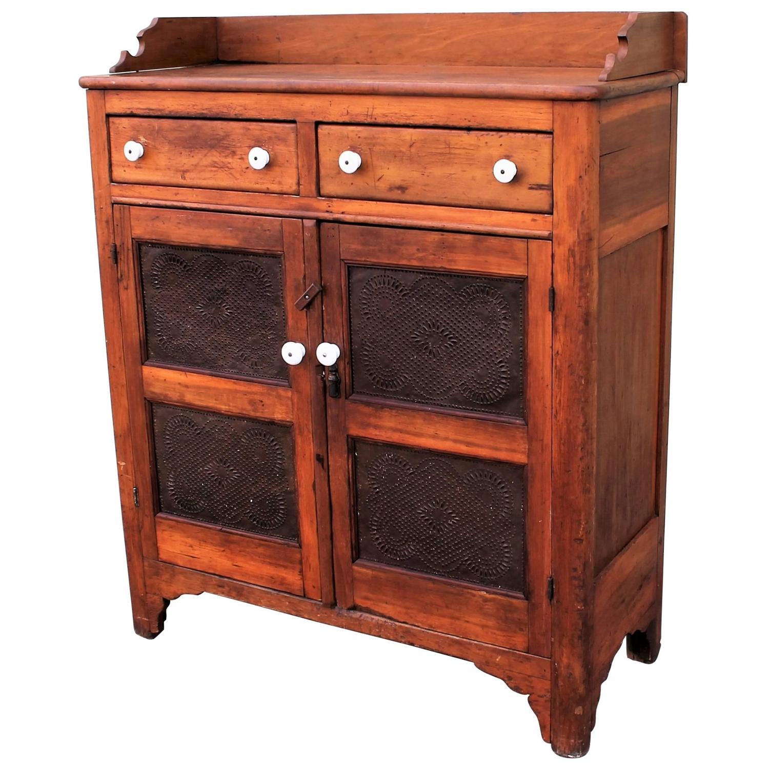 19th Century Ohio Walnut and Pine Pie Safe / Cupboard For Sale at 1stdibs