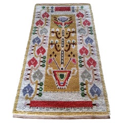 Swedish 1920s Rya Wool Rug, Flower Motif. Pure wool, Rare MINT CONDITION.