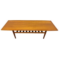 Dänischer Modern Teak Couchtisch aus der Mitte des Jahrhunderts