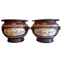 Pair of Porcelain Chinese Cachepots 5