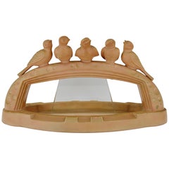 Centro de mesa francés Art Déco de terracota con golondrinas, 1920