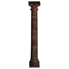 Delicate colonne d'onyx rouge, 20ème siècle