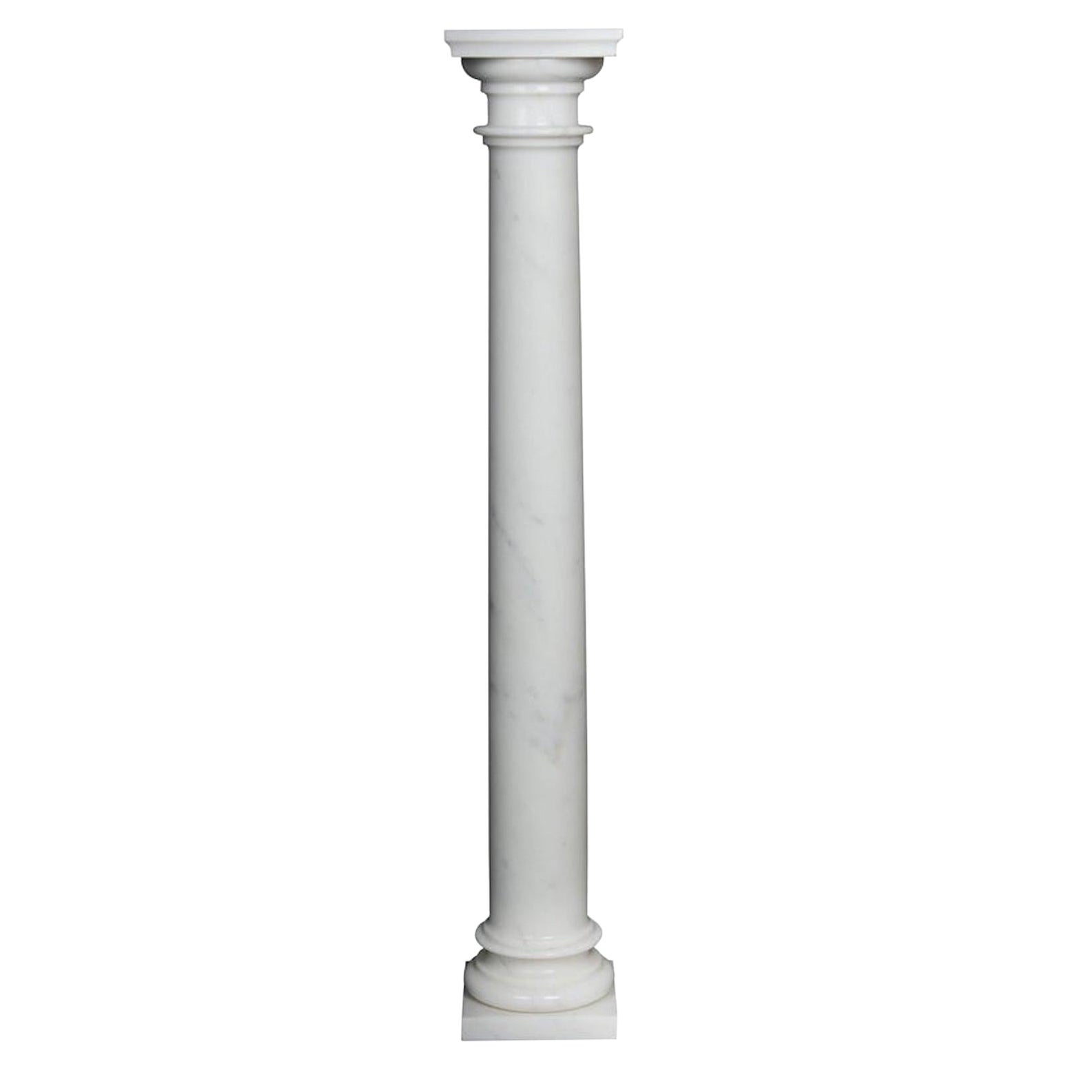 Delicate colonne en marbre blanc, 20e siècle
