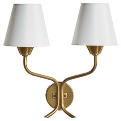 Lampada da parete di design svedese, ottone, tessuto, Svezia, anni '50