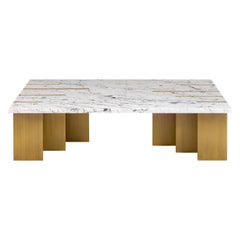 Pianistischer Couchtisch, Carrara (auf Lager), InsidherLand von Joana Santos Barbosa