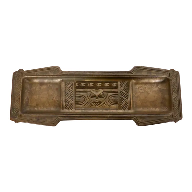 Vassoio per penne in bronzo degli Indiani d'America di Tiffany Studios New York