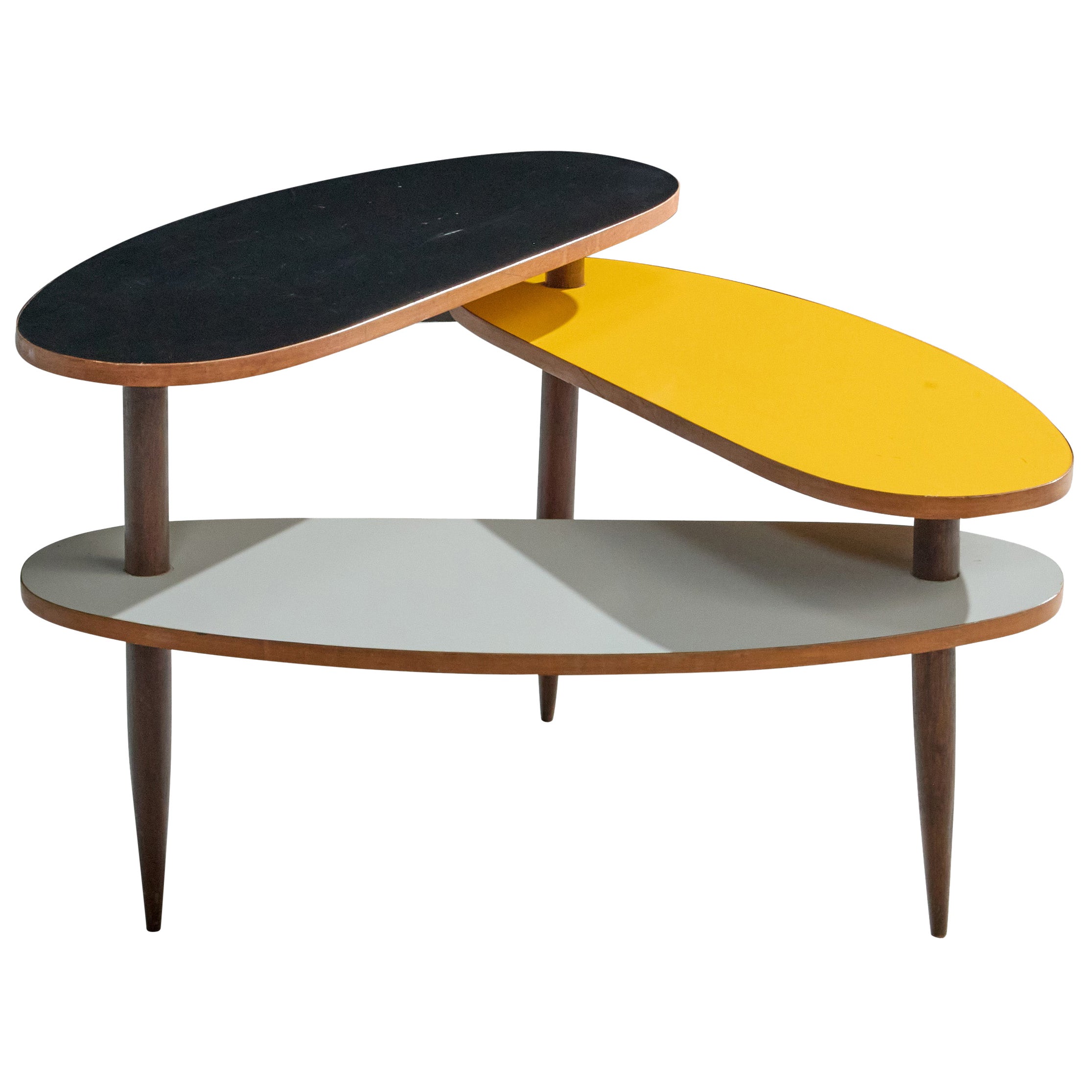 Diseñador brasileño, Mesa auxiliar, Madera, Formica, Brasil, Años 50 en venta