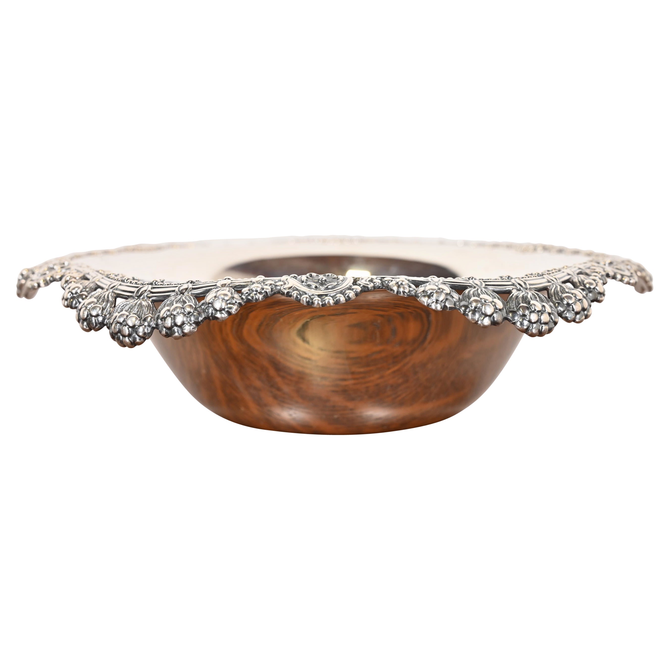 Tiffany & Co. Bol à fruits ou coupe de centre de table antique en argent sterling