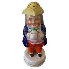 Antica figura vittoriana dello Staffordshire Toby Pepperpot