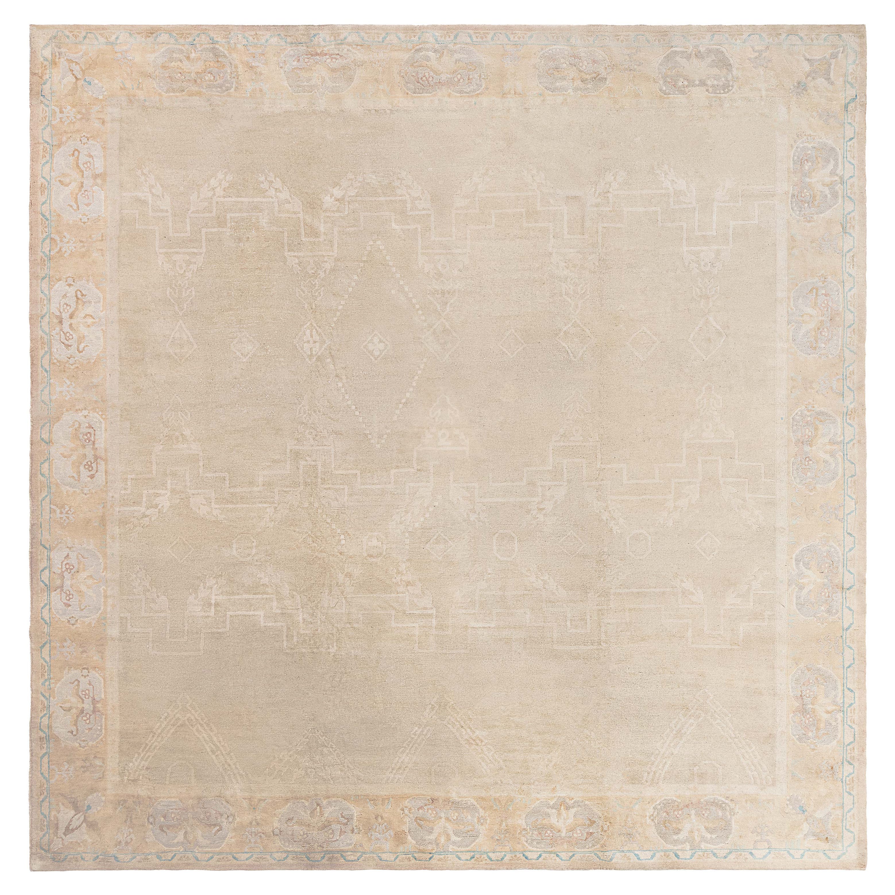 Tapis chinois ancien (taille ajustée) Doris Leslie Blau