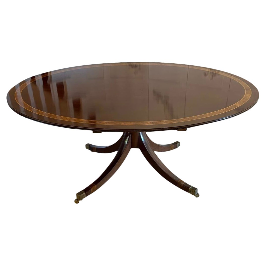 Antique Edwardian Quality Figured Mahogany 8 Seater Oval Dining Table