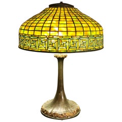 Lampada da tavolo "Chiave greca" di Tiffany Studios New York