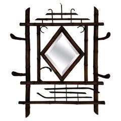 Antique Mirror et porte-manteau en bambou de style Antiquities