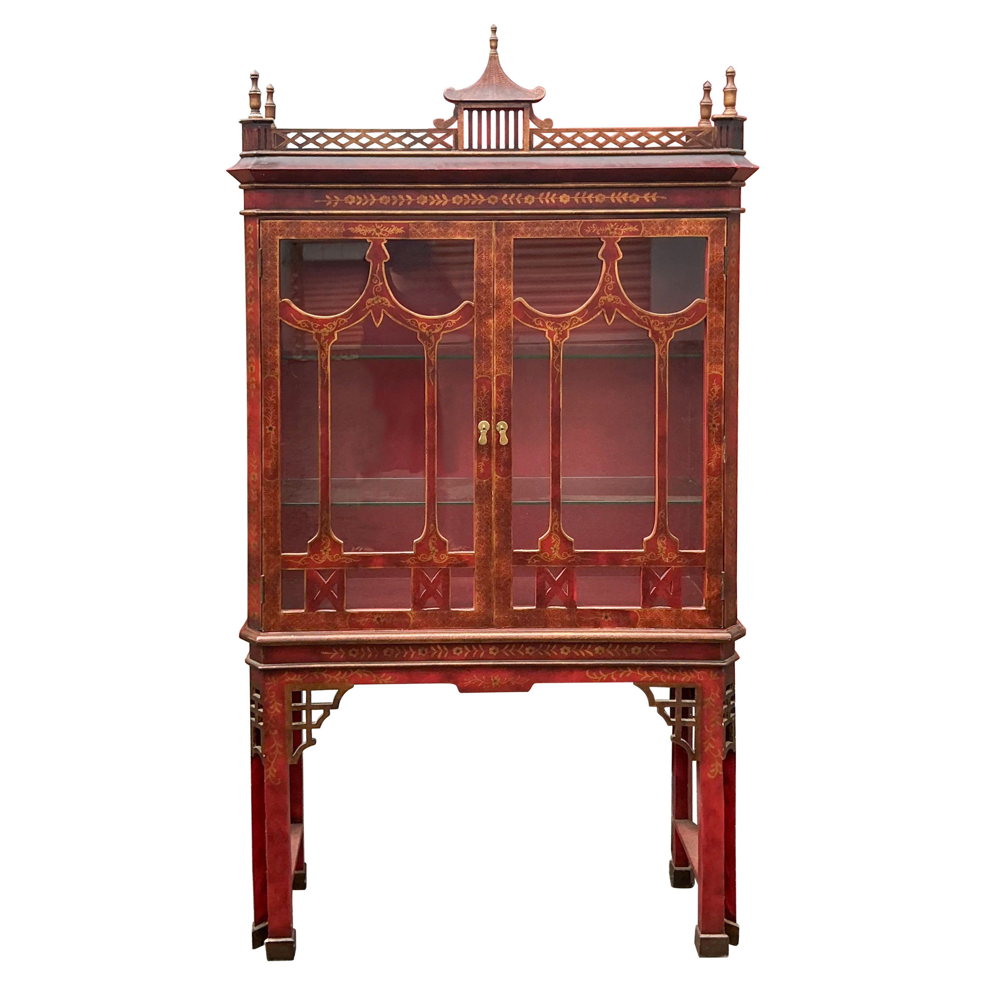 Vitrina de estilo georgiano chino Chippendale rojo y dorado Chinoiserie de los años 80