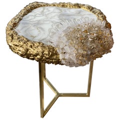 Tavolo geode in quarzo naturale e resina di marmo