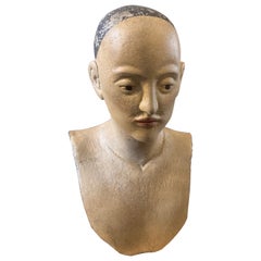 Busto siciliano de mujer en madera lacada