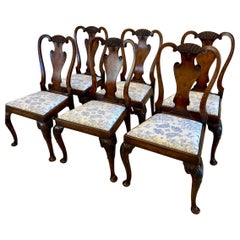 Superbe ensemble de 6 chaises de salle à manger en ronce de noyer sculpté de l'époque victorienne