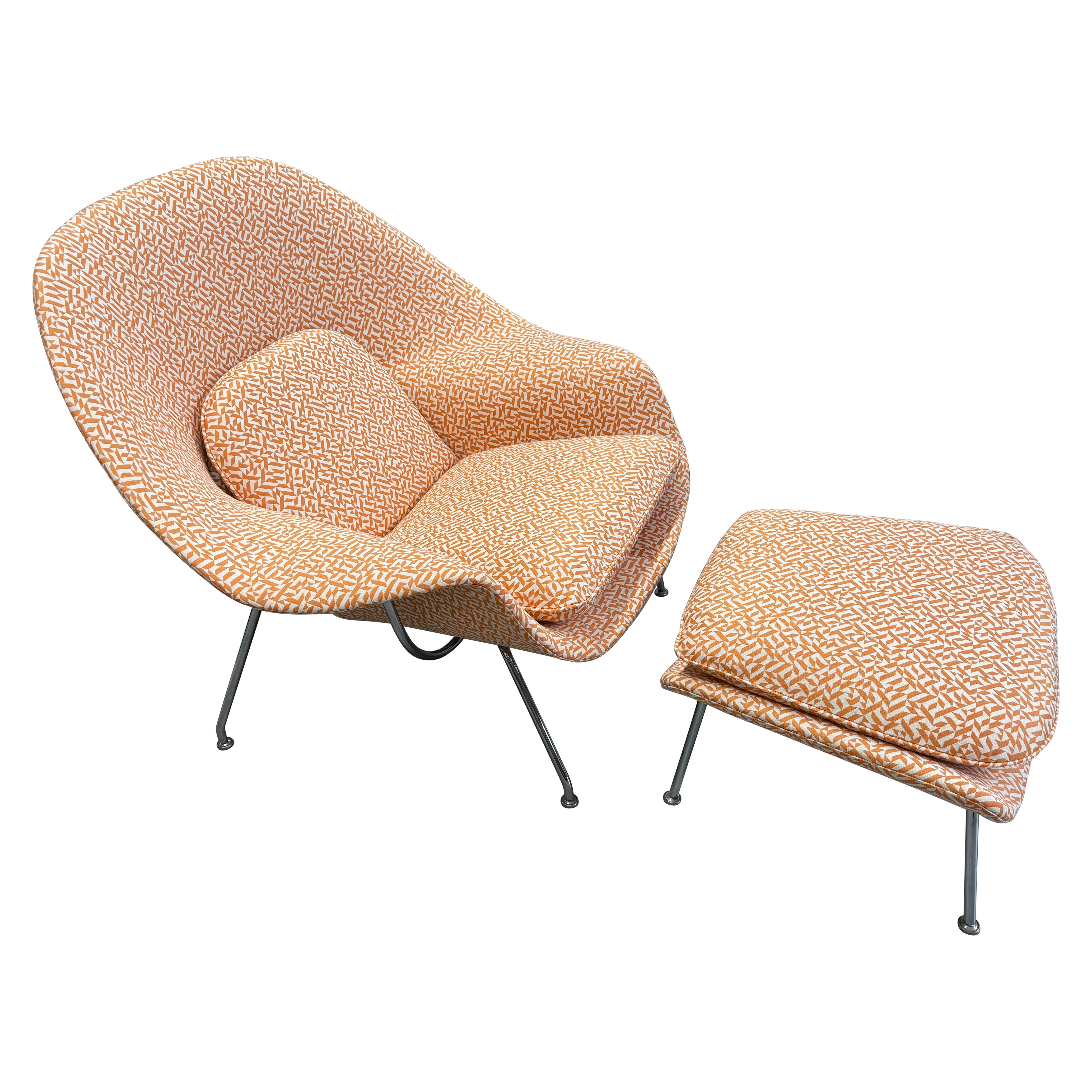 Euro Saarinen Womb Chair & Ottoman redone in Anni Albers Knoll Eclat Weave For Sale