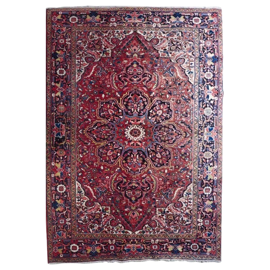 Vintage Mid 20th Century Heriz Persian Rug Carpet 11.4FT x 8.4FT with Medallions For Sale