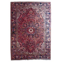 Vintage Mid 20th Century Heriz Persian Rug Carpet 11.4FT x 8.4FT with Medallions