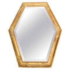 Sechseckiger Spiegel aus französischem Giltwood, Mitte des Jahrhunderts