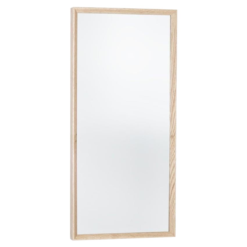 Miroir encadré en bois - taille moyenne - REGULAR en vente