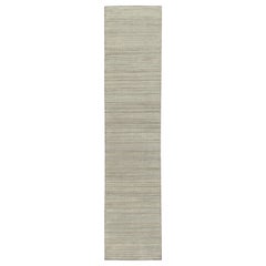 Rug & Kilim’s Contemporary runner in Gray & White High-Low Geometric Pattern