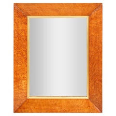 Miroir en érable taillé en biseau avec lunette dorée, vers 1835
