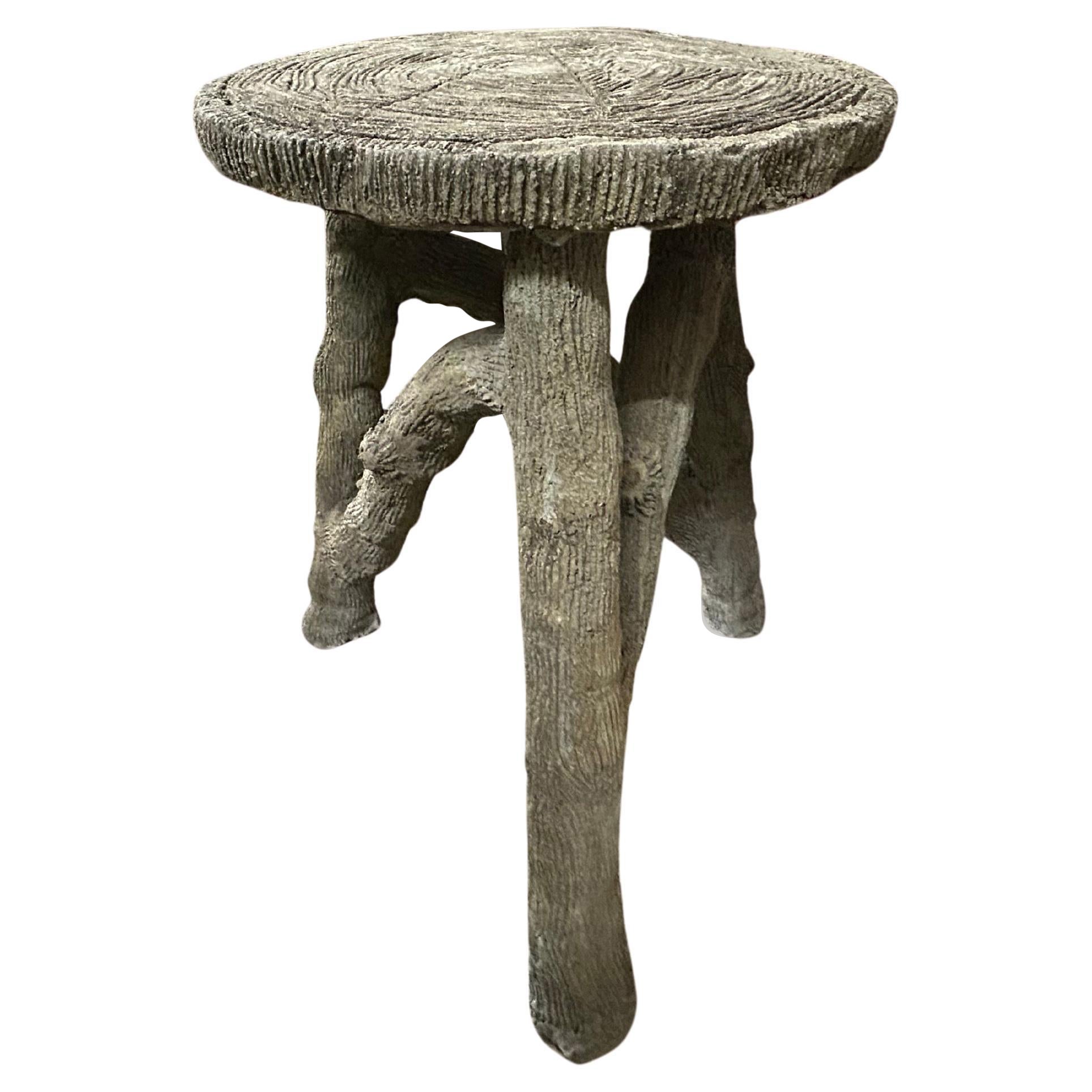 Französischer Gartentisch aus Faux Bois im Angebot