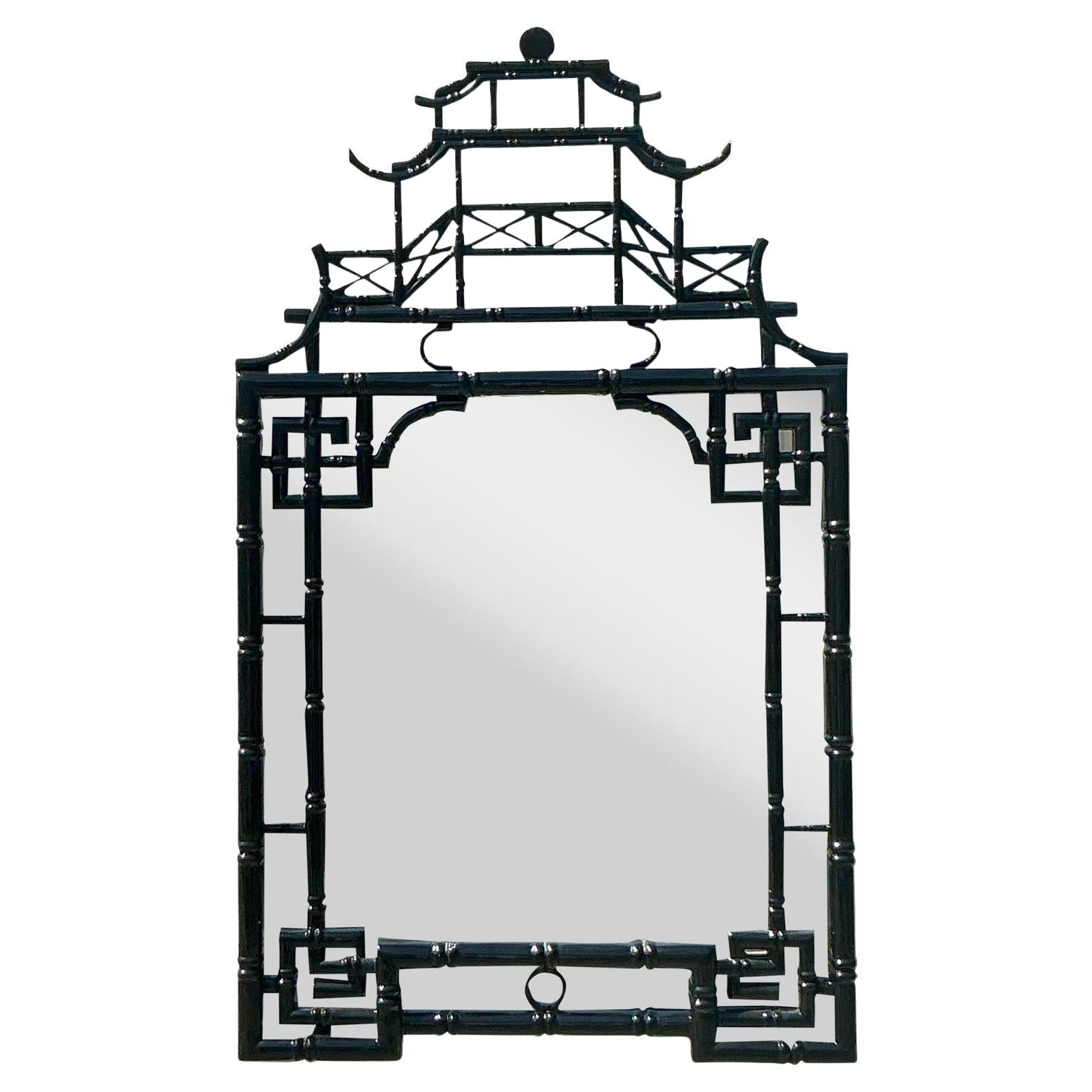 Vintage Asian Lacquered Pagoda Mirror en vente