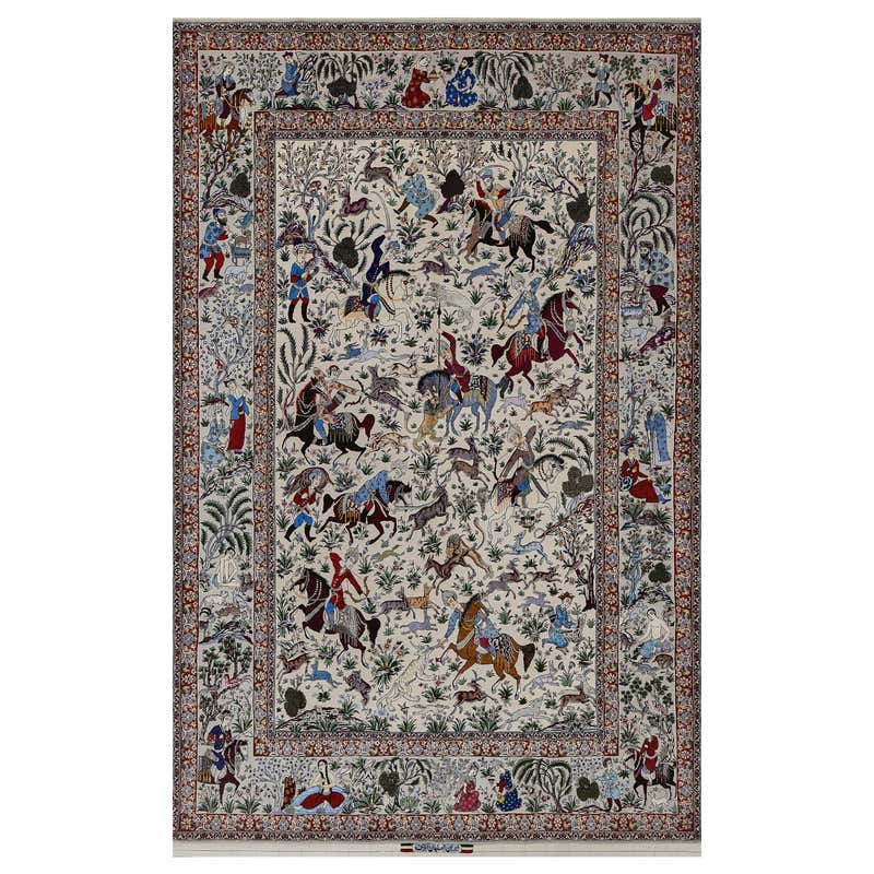 Antique Persian Hunting Scene Kerman Rug. Size: 14' 8
