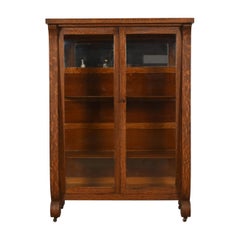 Antiker amerikanischer Empire-Bücherregalschrank aus Tigereiche von Rockford Furniture, 1900
