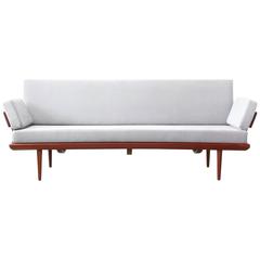 Beautiful Sofa by Peter Hvidt and Orla Molgaard Nielsen for France
Søn Beautiful Sofa by Peter Hvidt and Orla Molgaard Nielsen for France
Søn