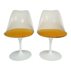 Sette sedie Tulipano di Eero Saarinen per Knoll International degli anni '70 Tutte originali