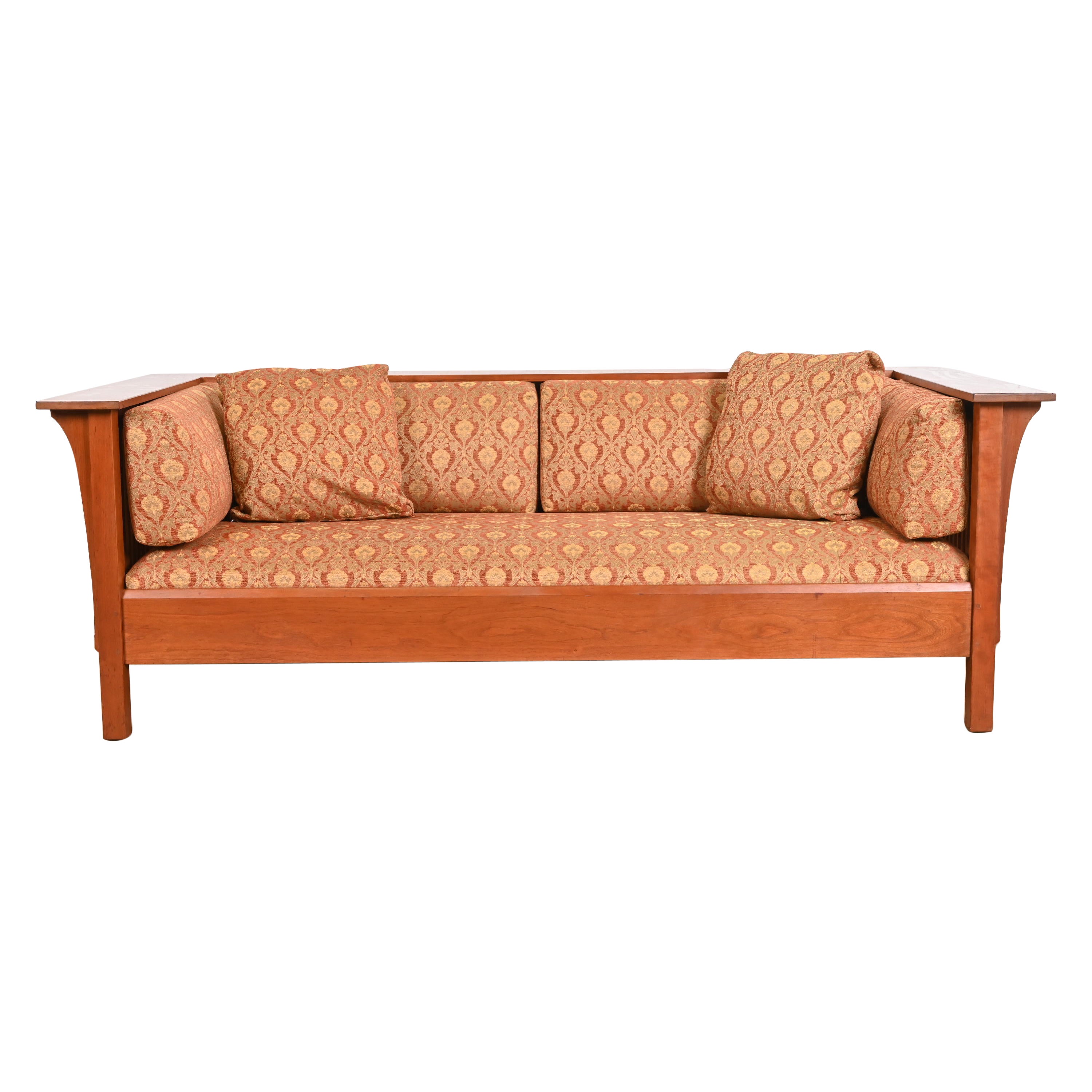 Stickley Mission Arts and Crafts Cherry Wood Spindle Settle Sofa