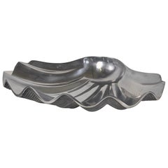 1970s Sculptural Oyster-Shaped Aluminum Centerpiece, Atelier des Orfèvres School