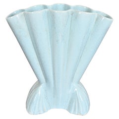 Vaso Gladiola in ceramica americana smaltata Art Deco di Brush Mccoy