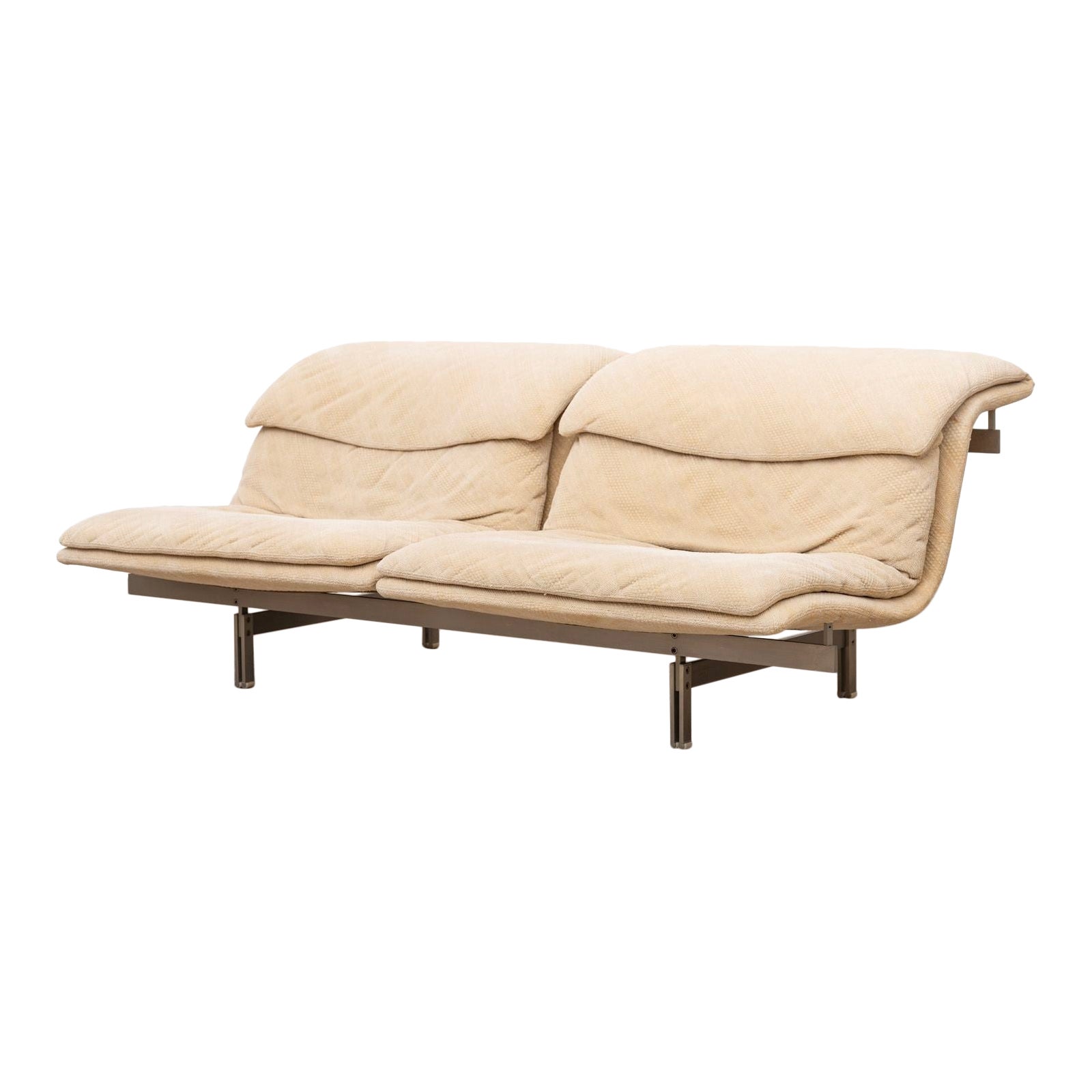 Saporiti Italia Two Seater "Wave" Sofa by Giovanni Offredi 1970s