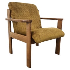 Vintage Italian upholstered 1980s living room armchair made of beechwood
