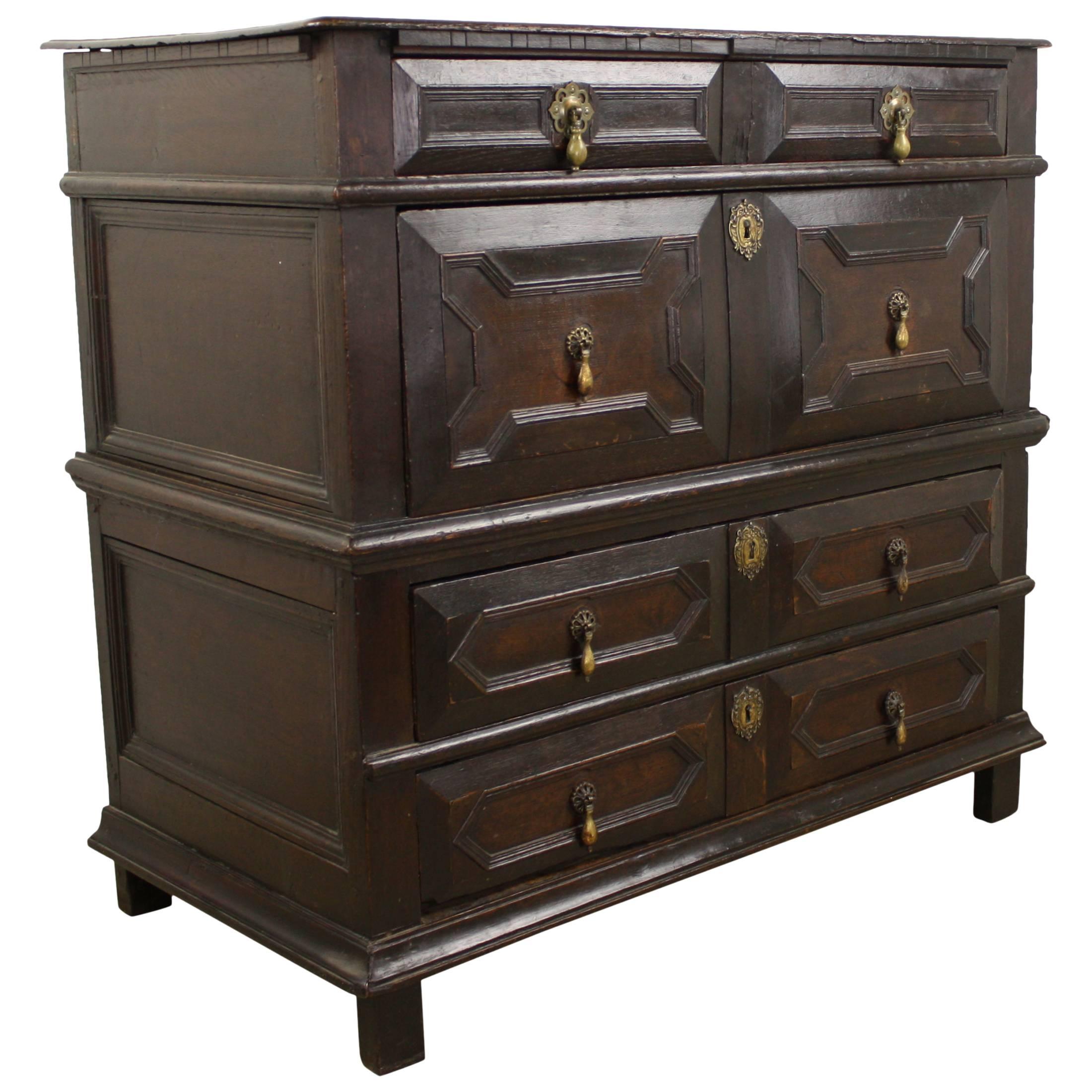 Antique English 18th Century Period Oak Chest of Drawers For Sale