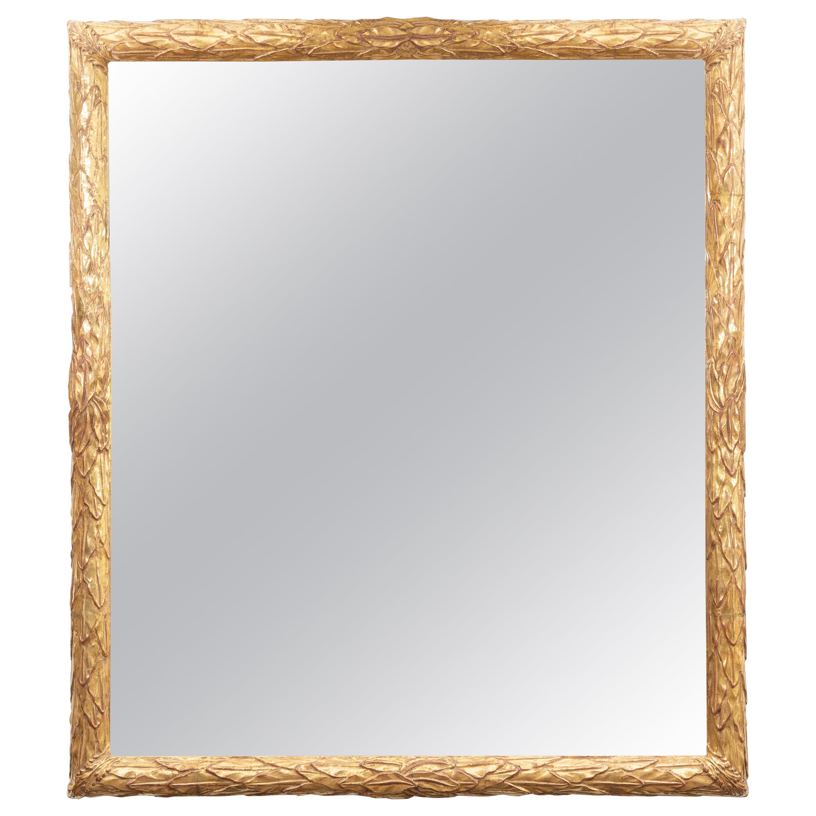 Miroir vintage avec cadre en bois doré sculpté en vente