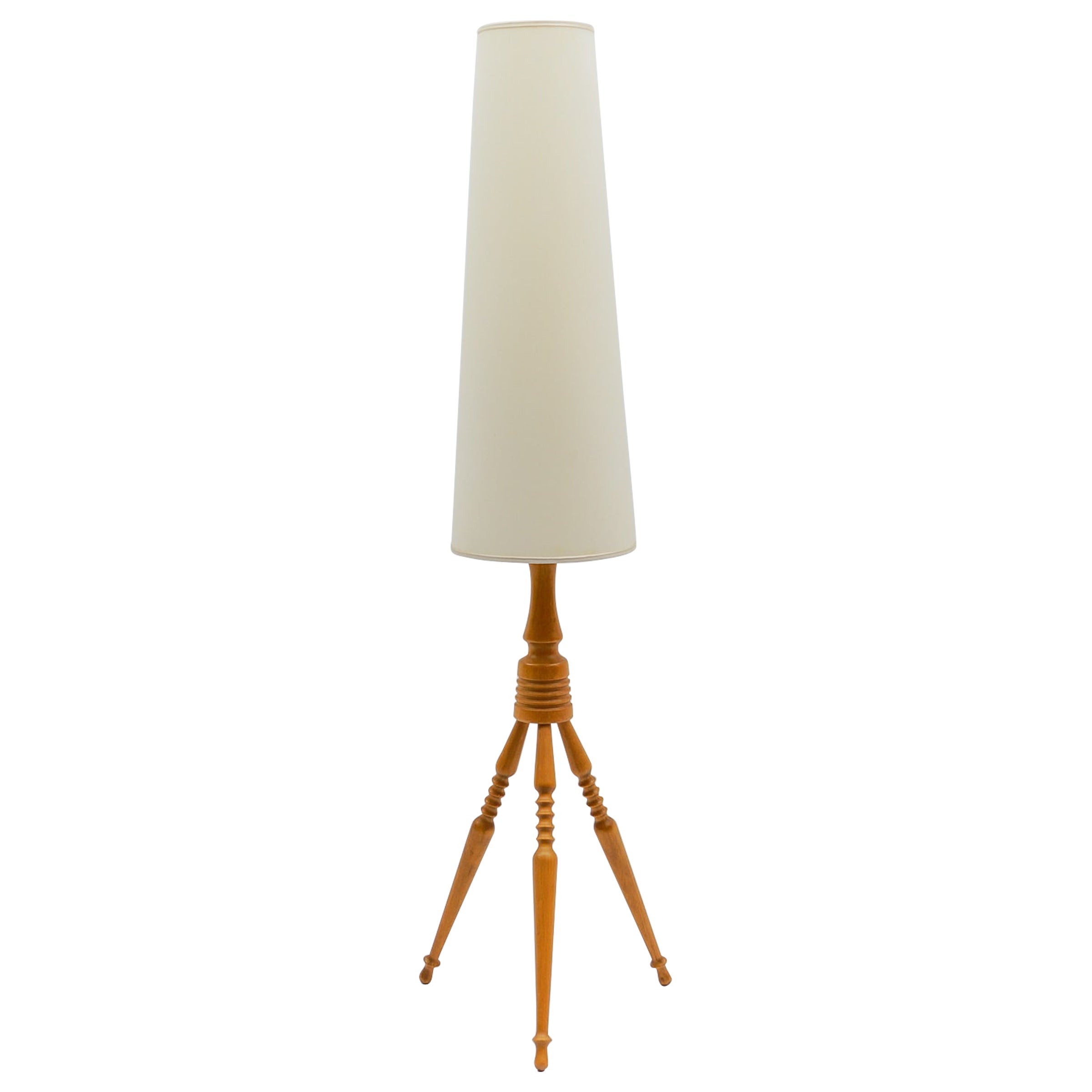 Lovely Mid-Century Modern Floor Lamp in Wood, 1960s, France For Sale