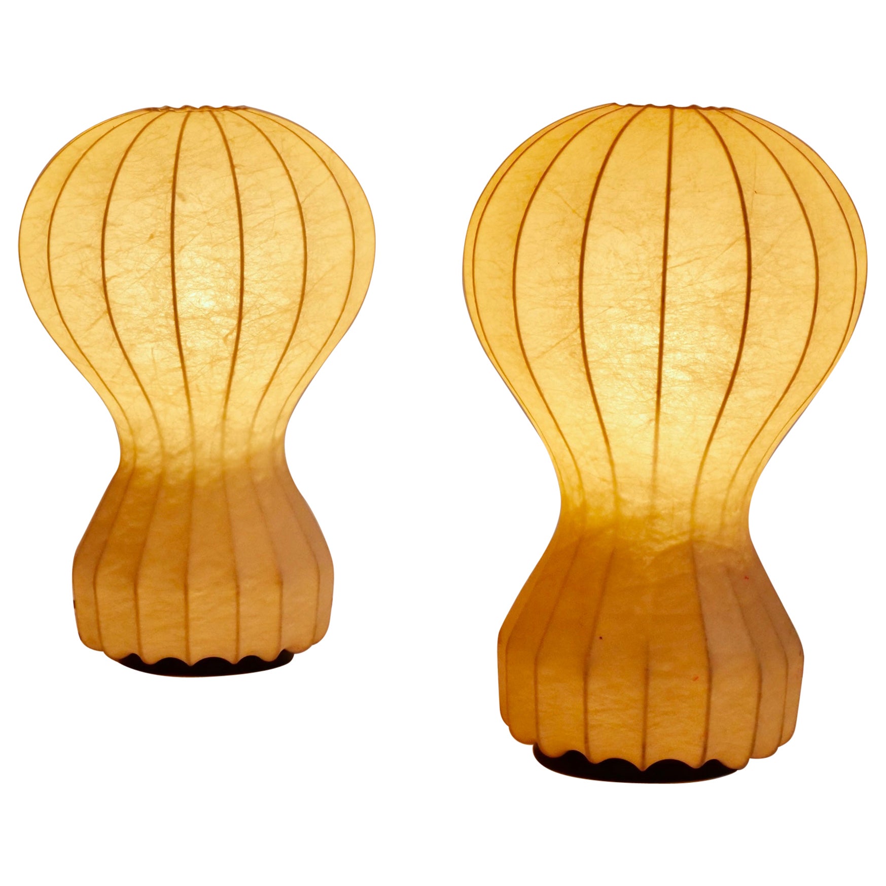 Paar kleine Kokon-Tischlampen „Gatto“ Achille & Pier Castiglioni Flos Italien 1960 im Angebot