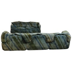 Italian Modern Two-Seat "Confidential" Sofa by Alberto Rosselli for Saporiti